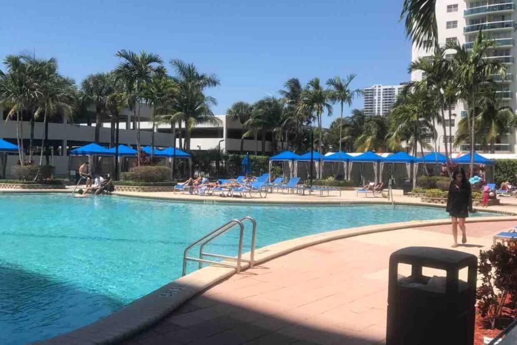 Miami Beach Collins Ave Apartments Free Parking Sunny Isles Beach Extérieur photo